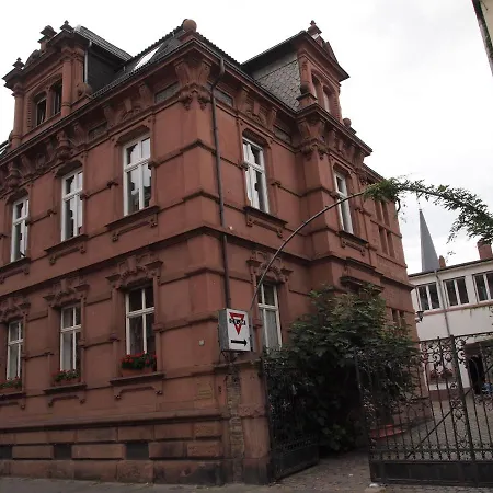Haus Mittendrin Neustadt an der Weinstrasse Exterior photo